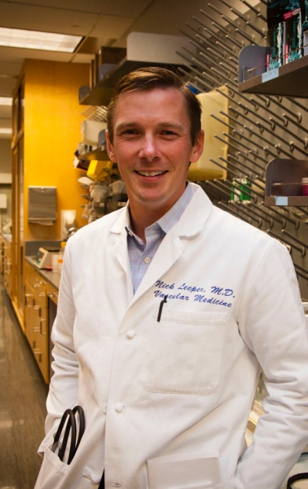 Dr. Nicholas Leeper in his lab