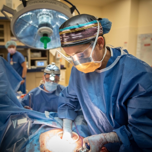 Stanford Surgeons Drs. Shelton and Esquivel perform a colorectal procedure