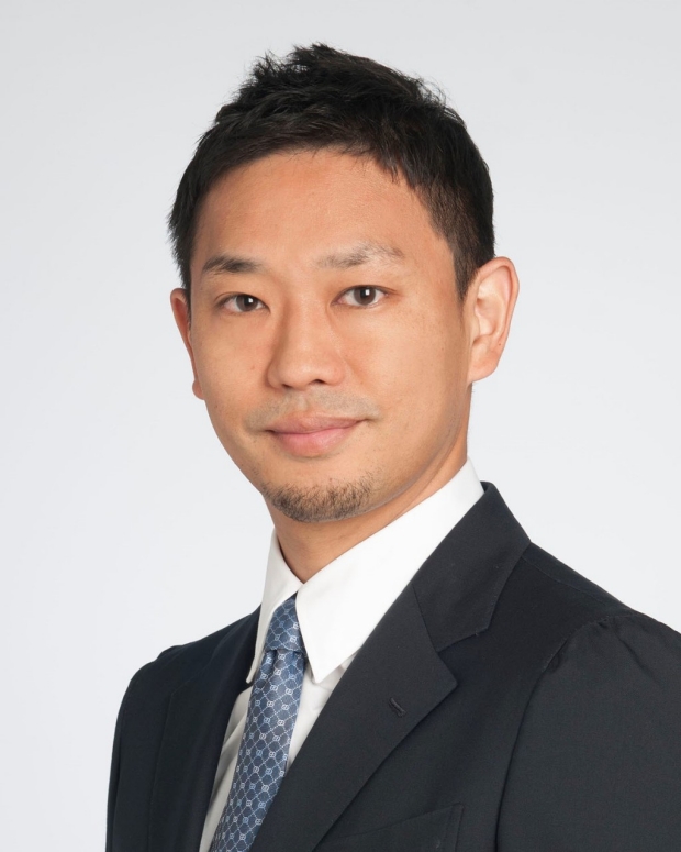 Dr. Kazunari Sasaki